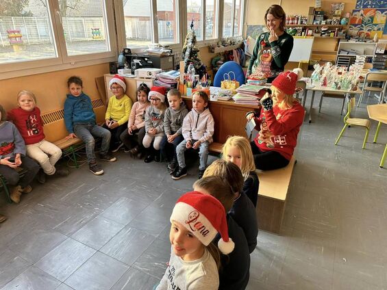 Le Père Noël à l'école