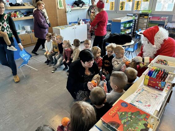 Le Père Noël à l'école