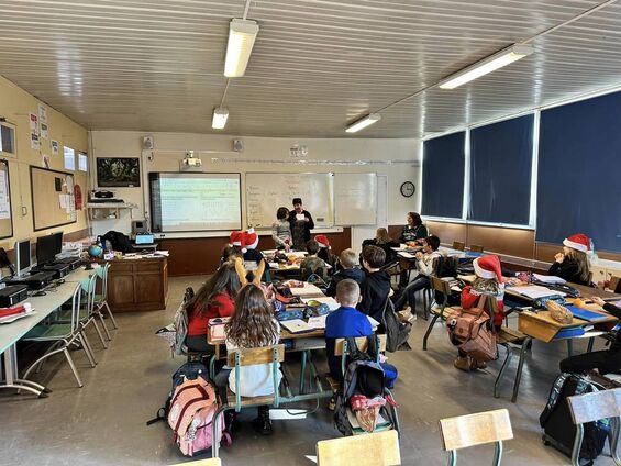 Le Père Noël à l'école