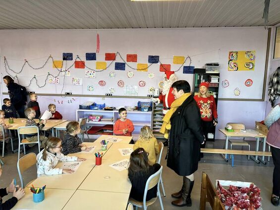 Le Père Noël à l'école